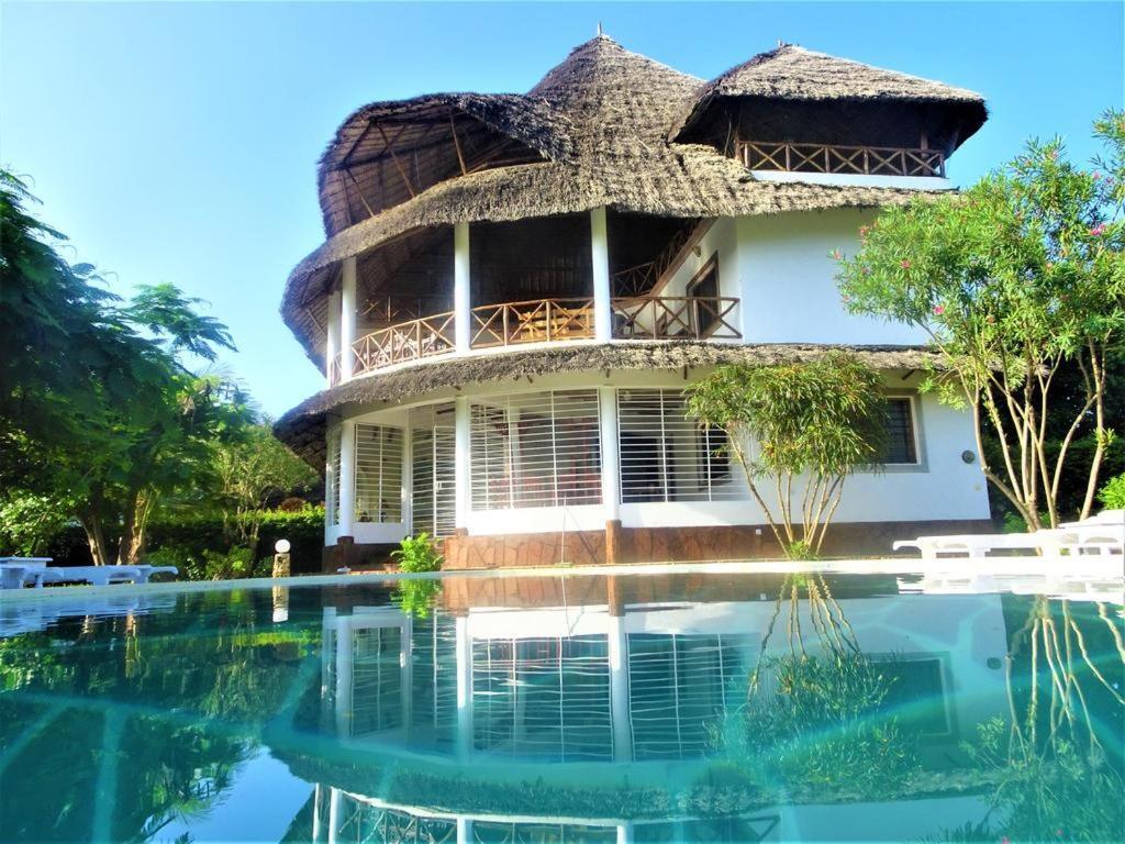 Watamu, Nestled Between Pristine Beaches And Lush Tropical Forest Hotel Exterior photo